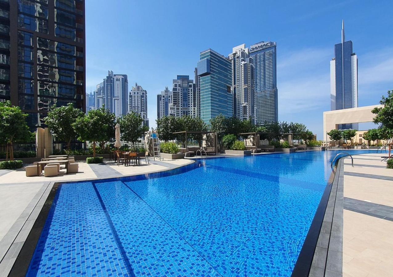 Eden'S Homes & Villas - Blvd Heights Dubai Bagian luar foto