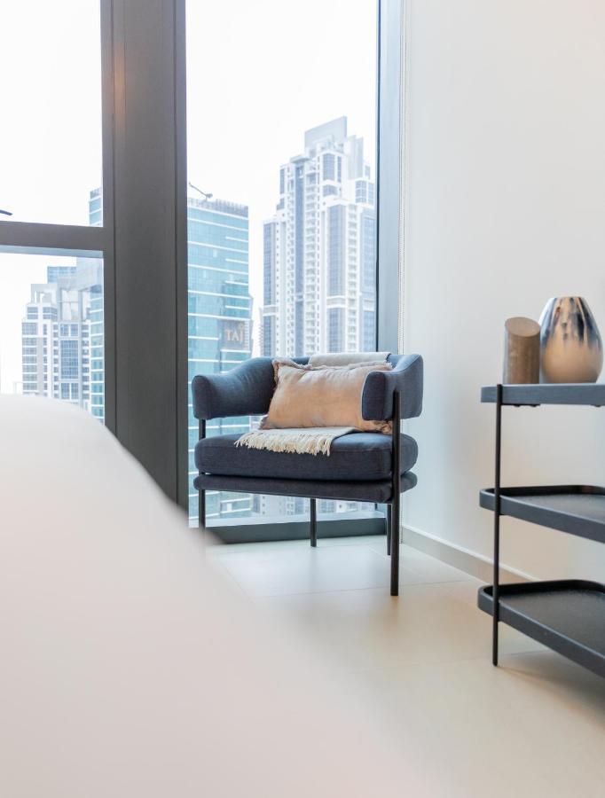 Eden'S Homes & Villas - Blvd Heights Dubai Bagian luar foto